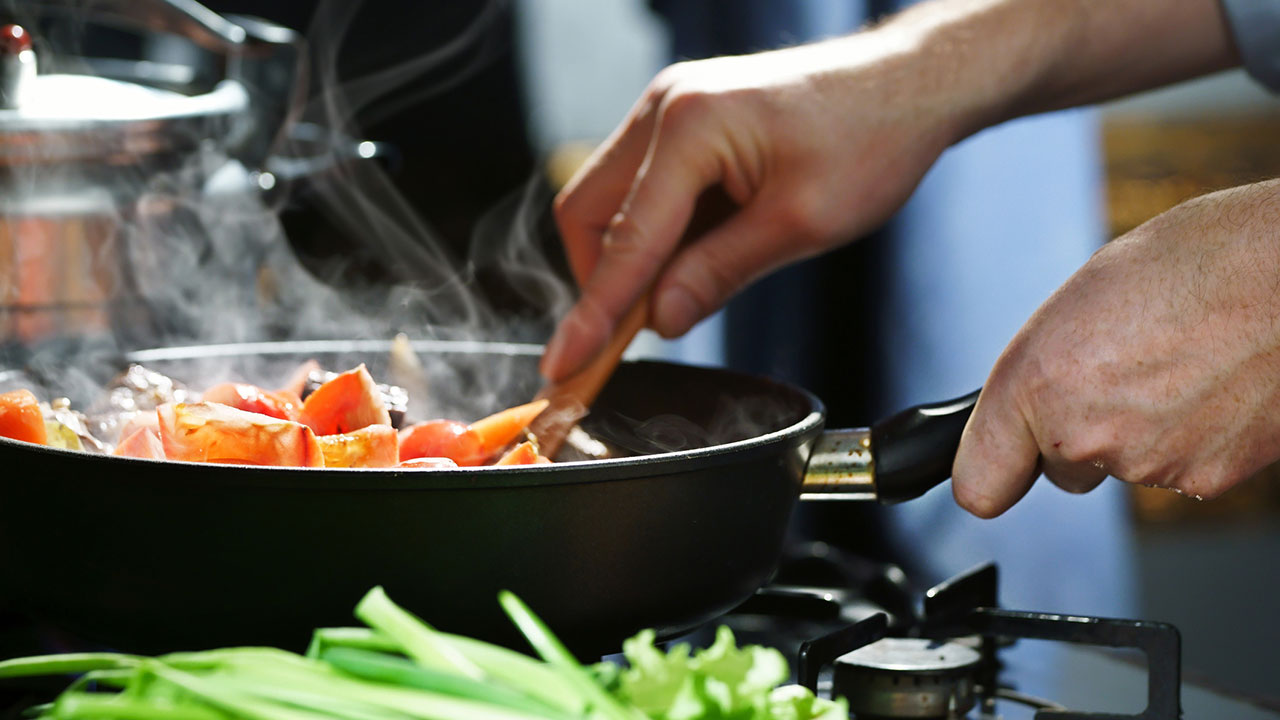 a-guide-to-proper-etiquette-for-sellers-cooking