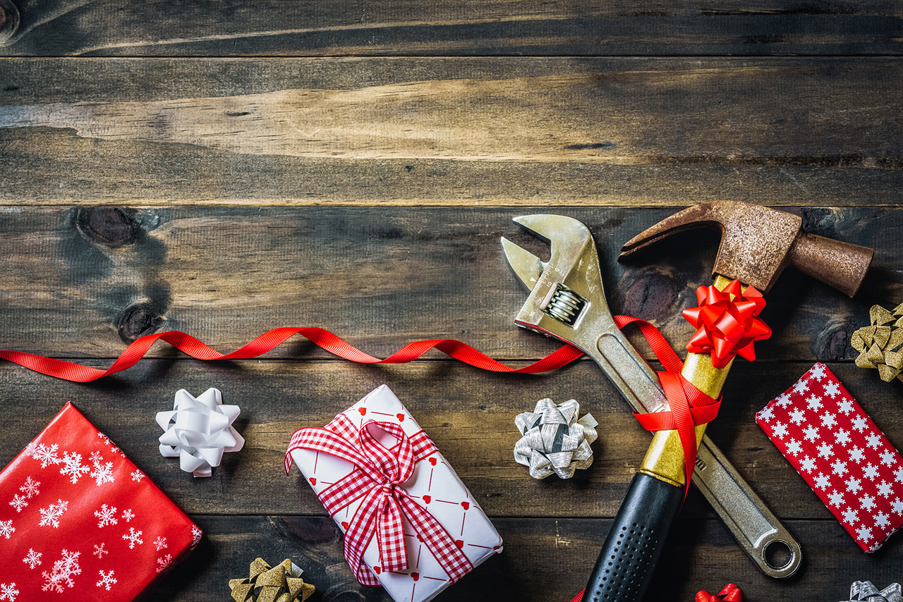 Kathy’s Home & Garden Tips Tools for Christmas Dean's Team