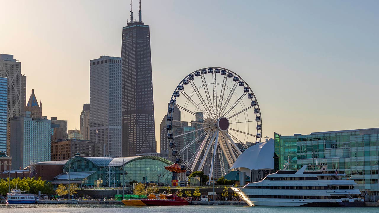 Photo of Ferris Wheel in Navy Pier, Chicago