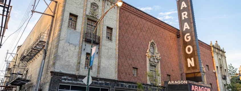 the legendary aragon ballroom is located in chicago's uptown neighborhood